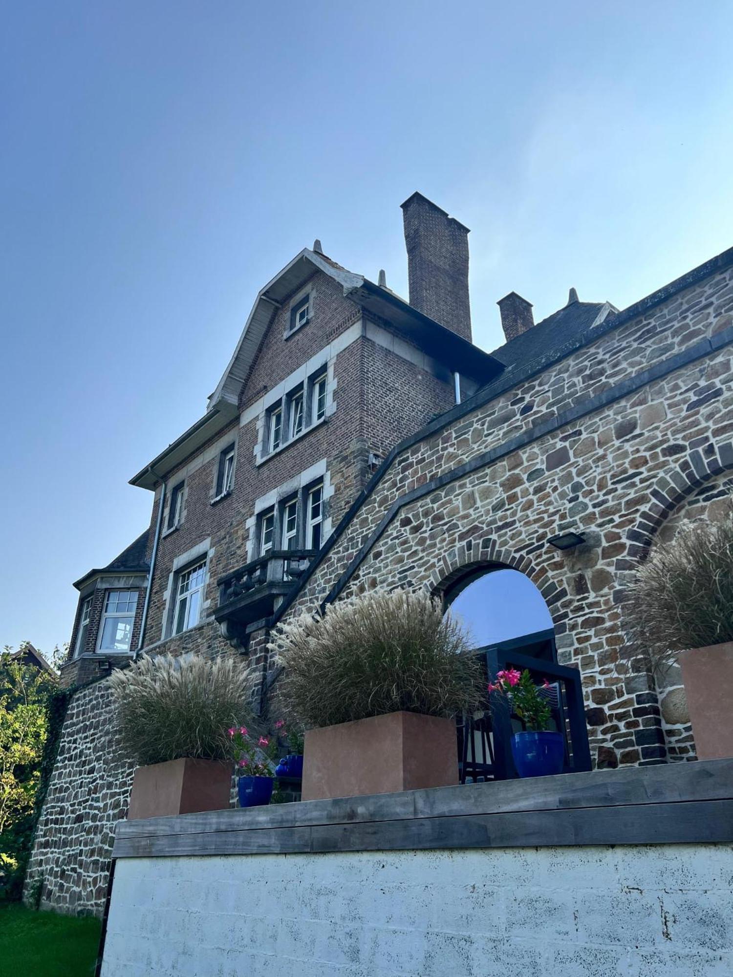 Apartmán Le Castel Mosan Namur Exteriér fotografie